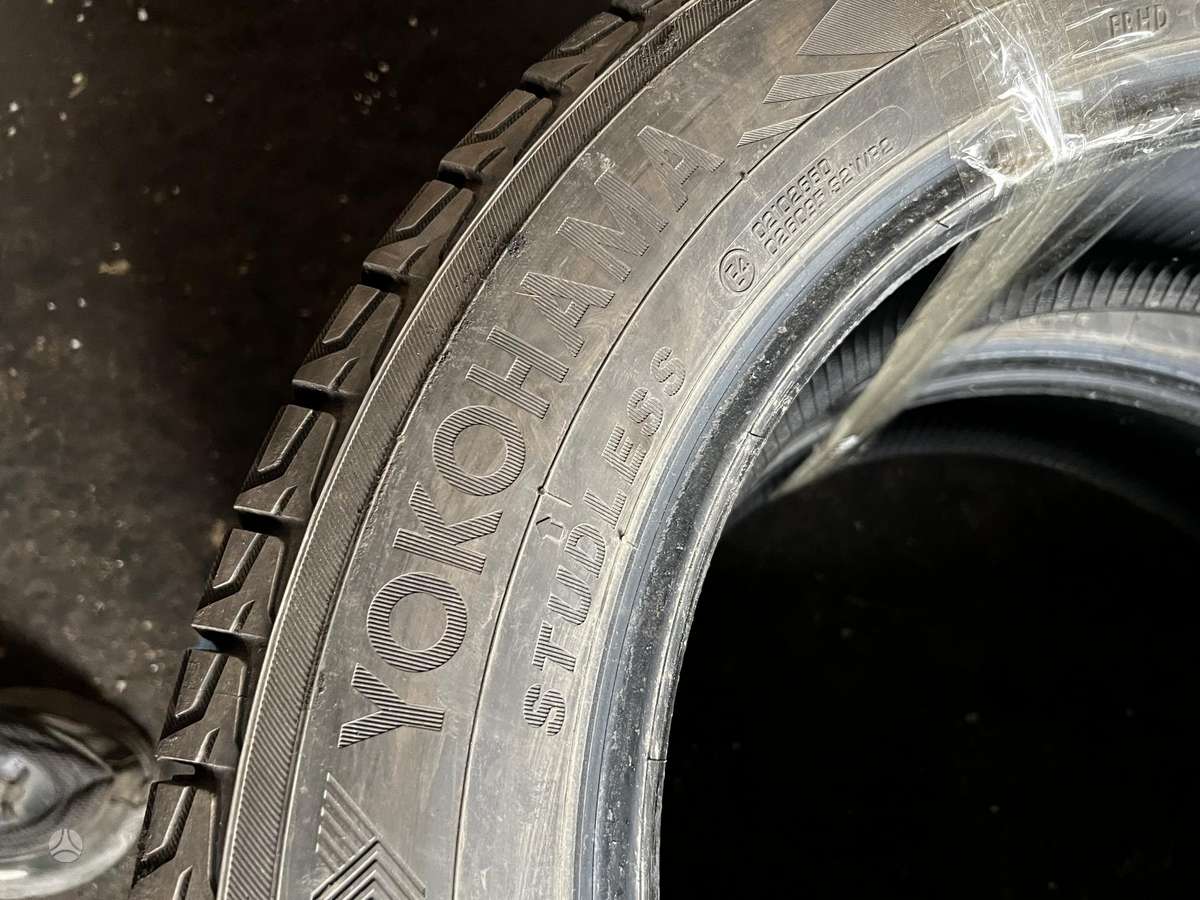 Yokohama, žieminės 225/60 R18
