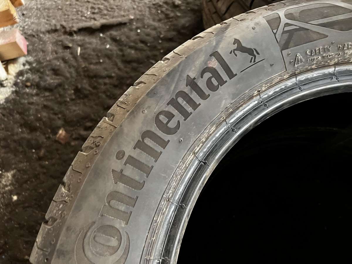 Continental, летние 215/55 R17