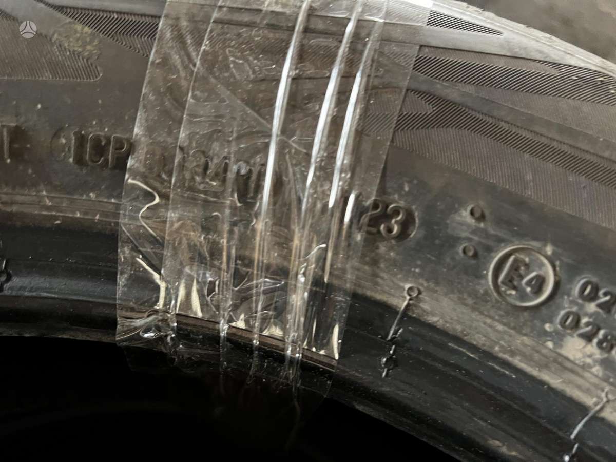 Continental, летние 215/55 R17