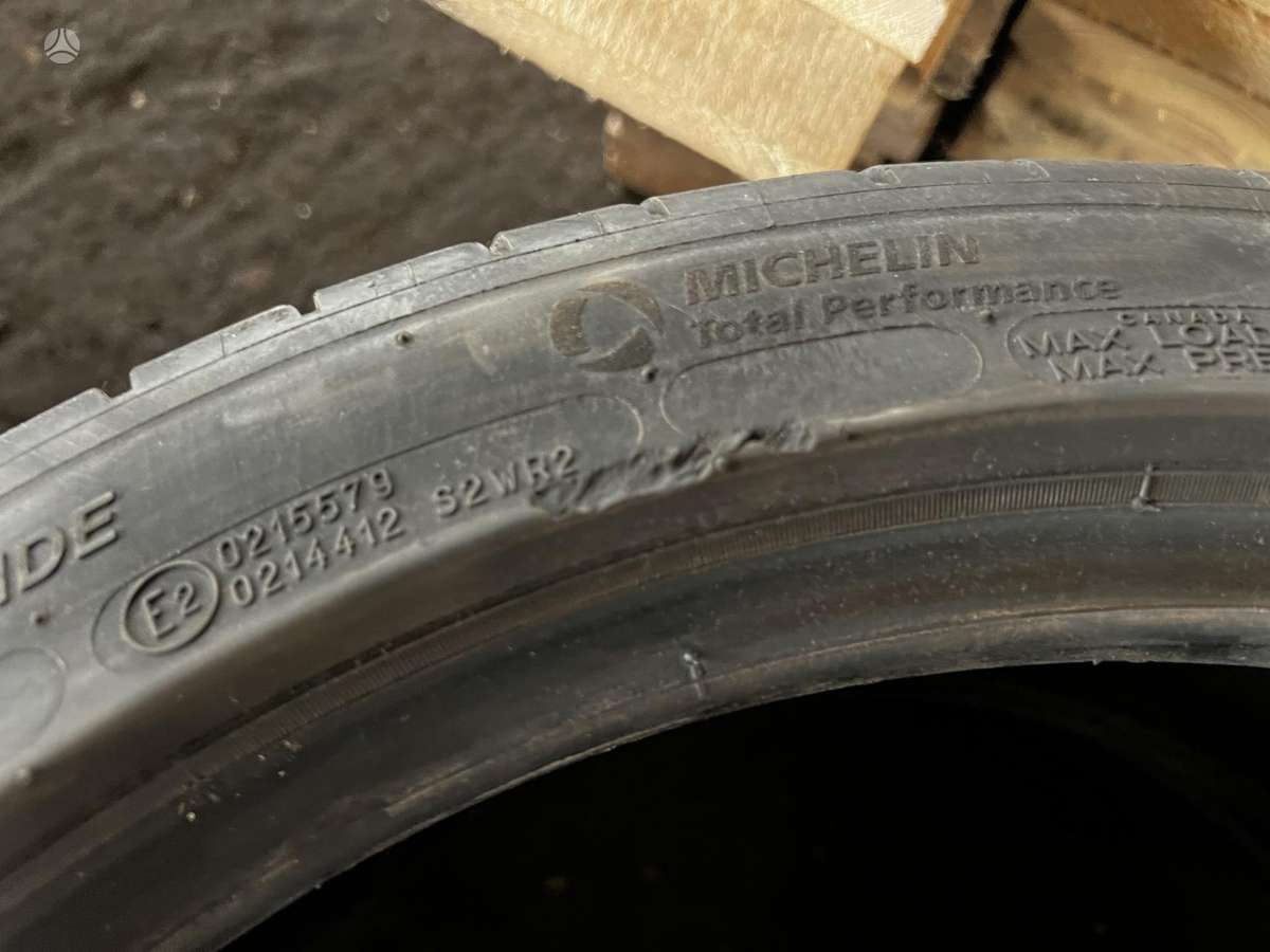Michelin, летние 235/40 R18