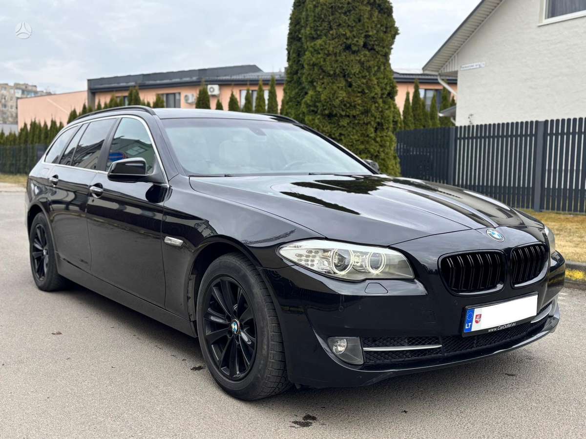 BMW 528, 3.0 l., universalas