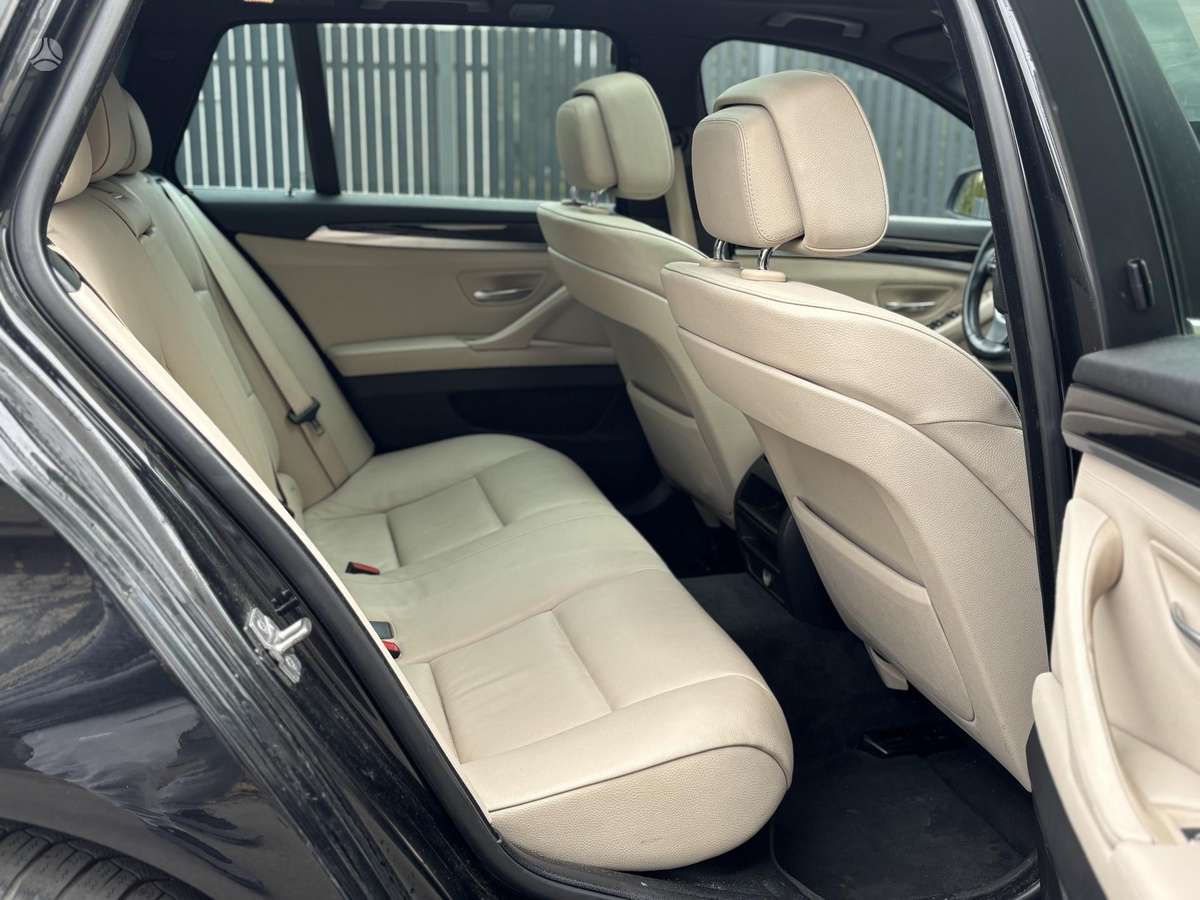 BMW 528, 3.0 l., universalas
