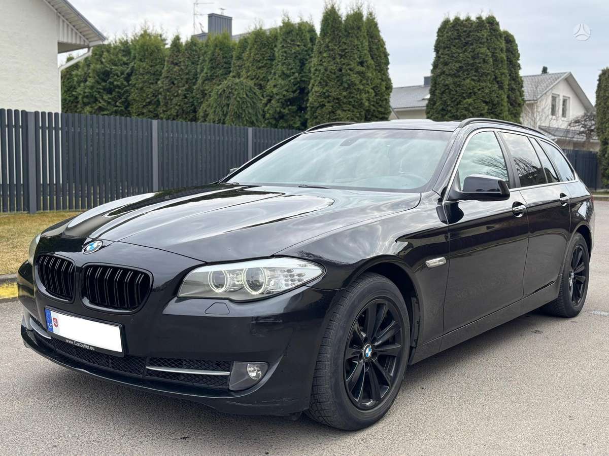 BMW 528, 3.0 l., universalas