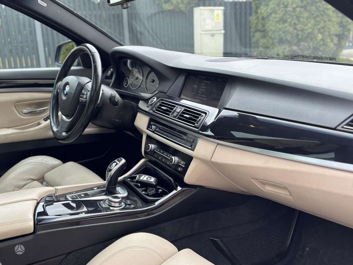 BMW 528, 3.0 l., universalas