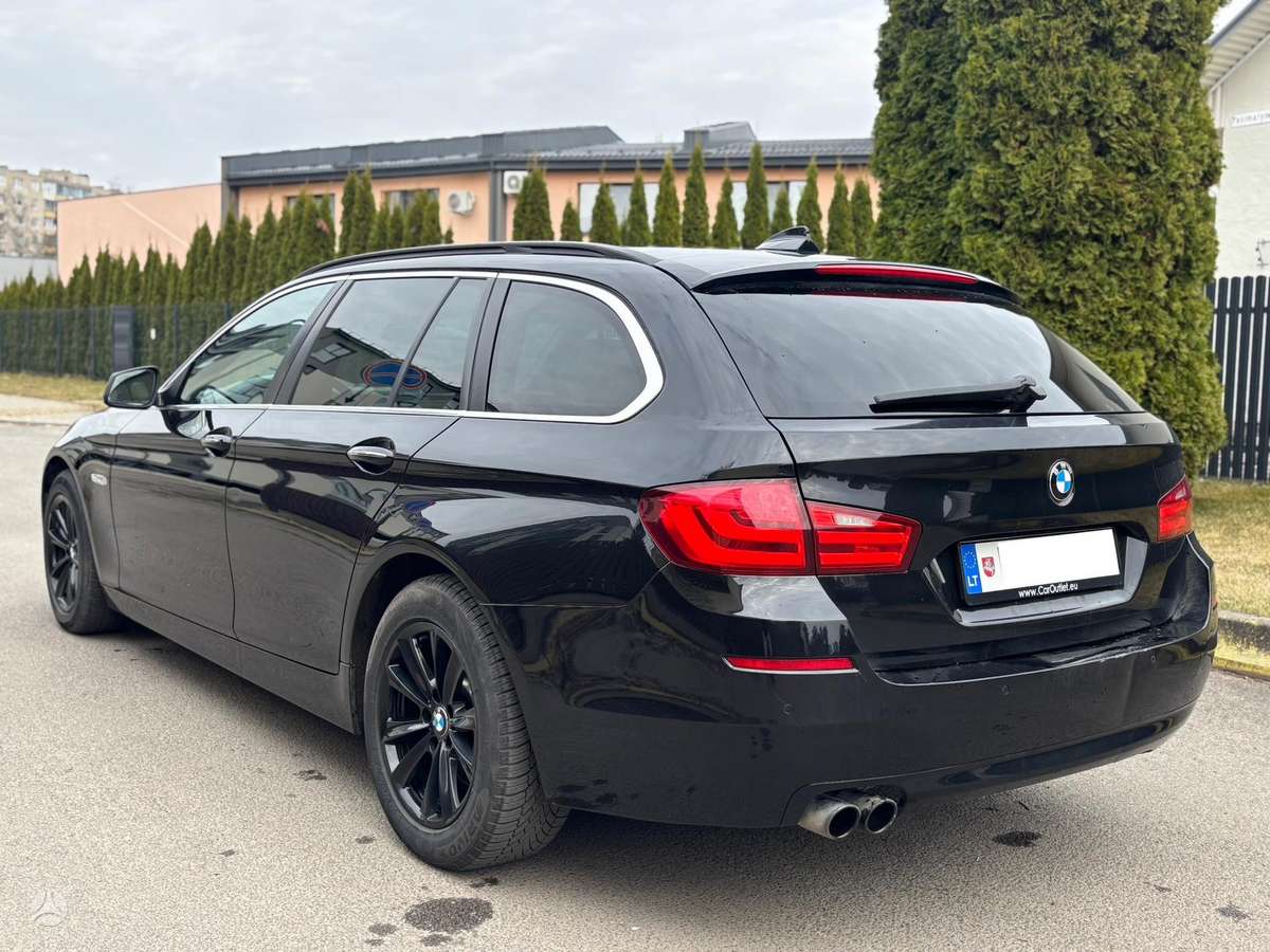 BMW 528, 3.0 l., universalas