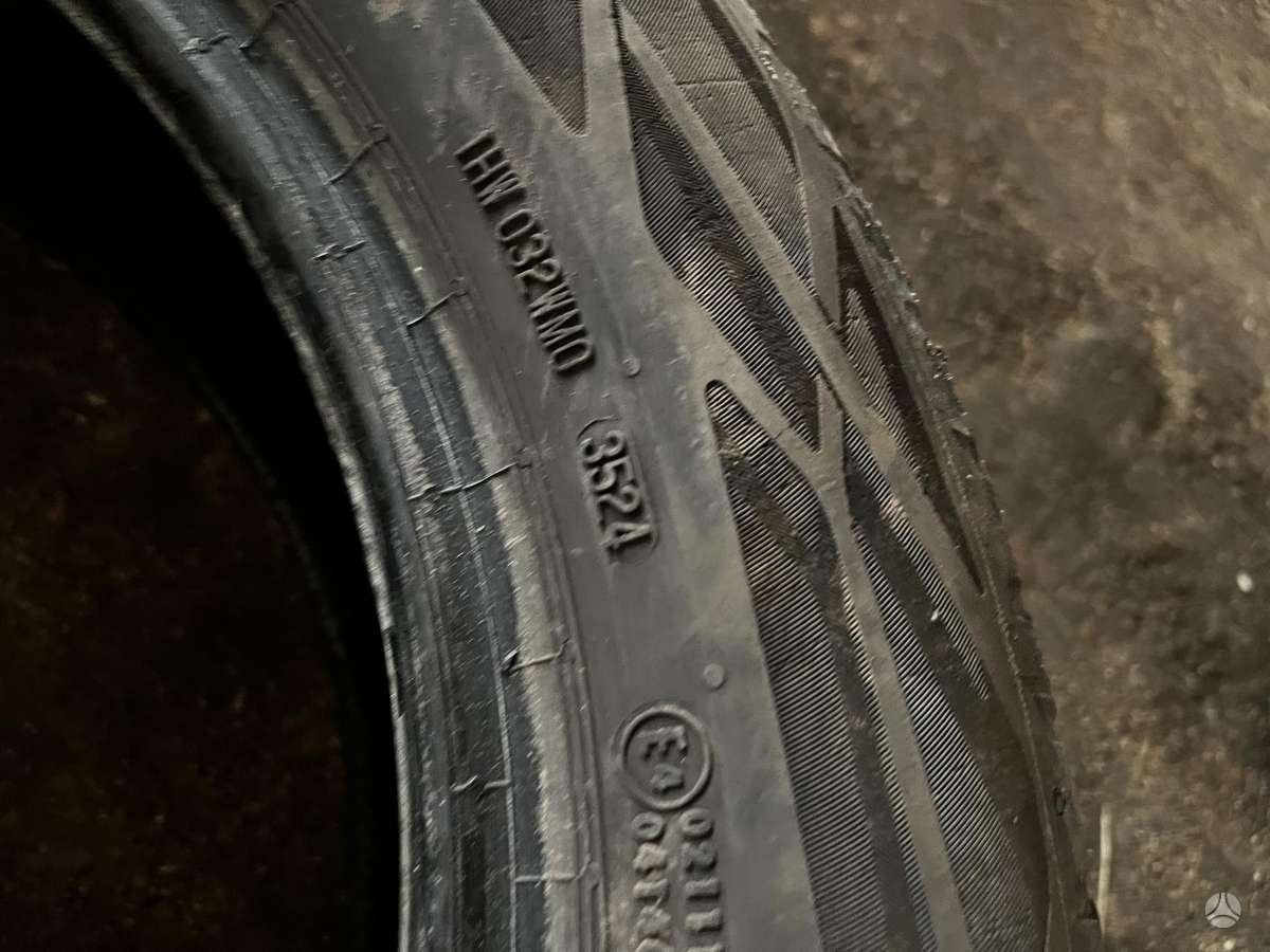 Continental, vasarinės 215/55 R18