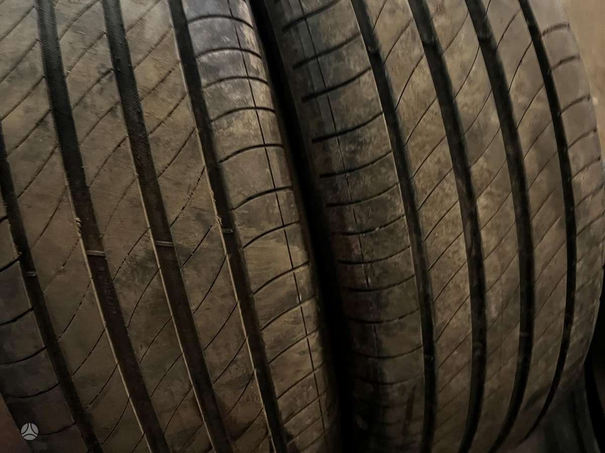 Michelin, vasarinės 215/65 R17