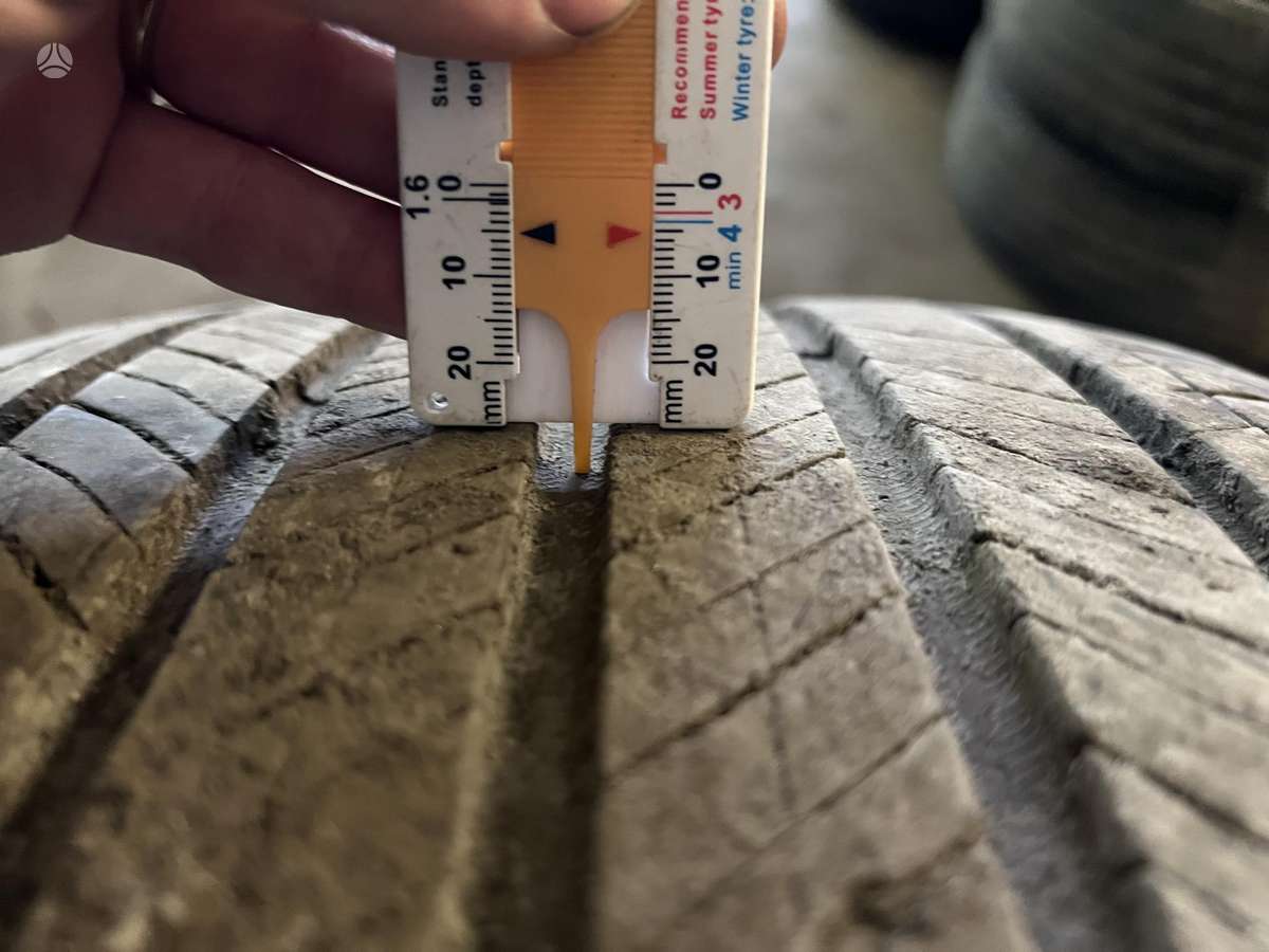 Michelin, all-season 285/45 R22
