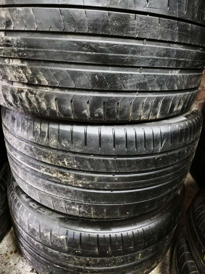 Pirelli PZERO, летние 315/40 R21