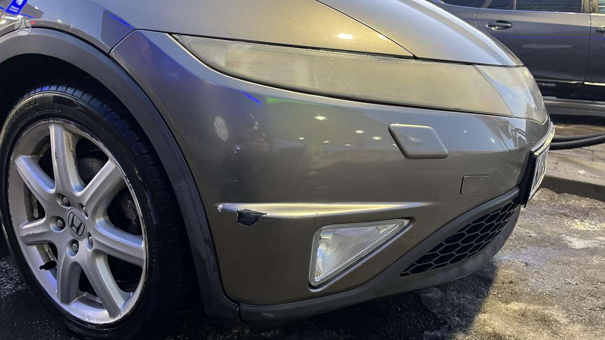 Honda Civic, 1.8 l., hatchback