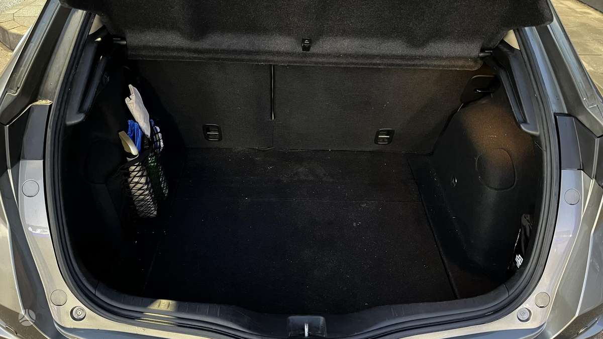 Honda Civic, 1.8 l., hatchback