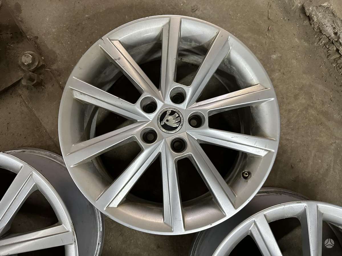 Skoda, lengvojo lydinio, R17