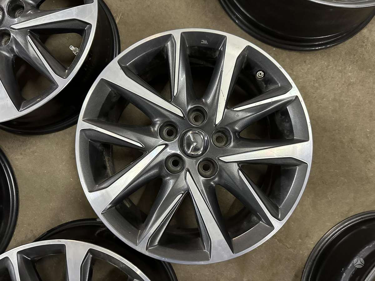 Mazda, vieglmetāla, R17