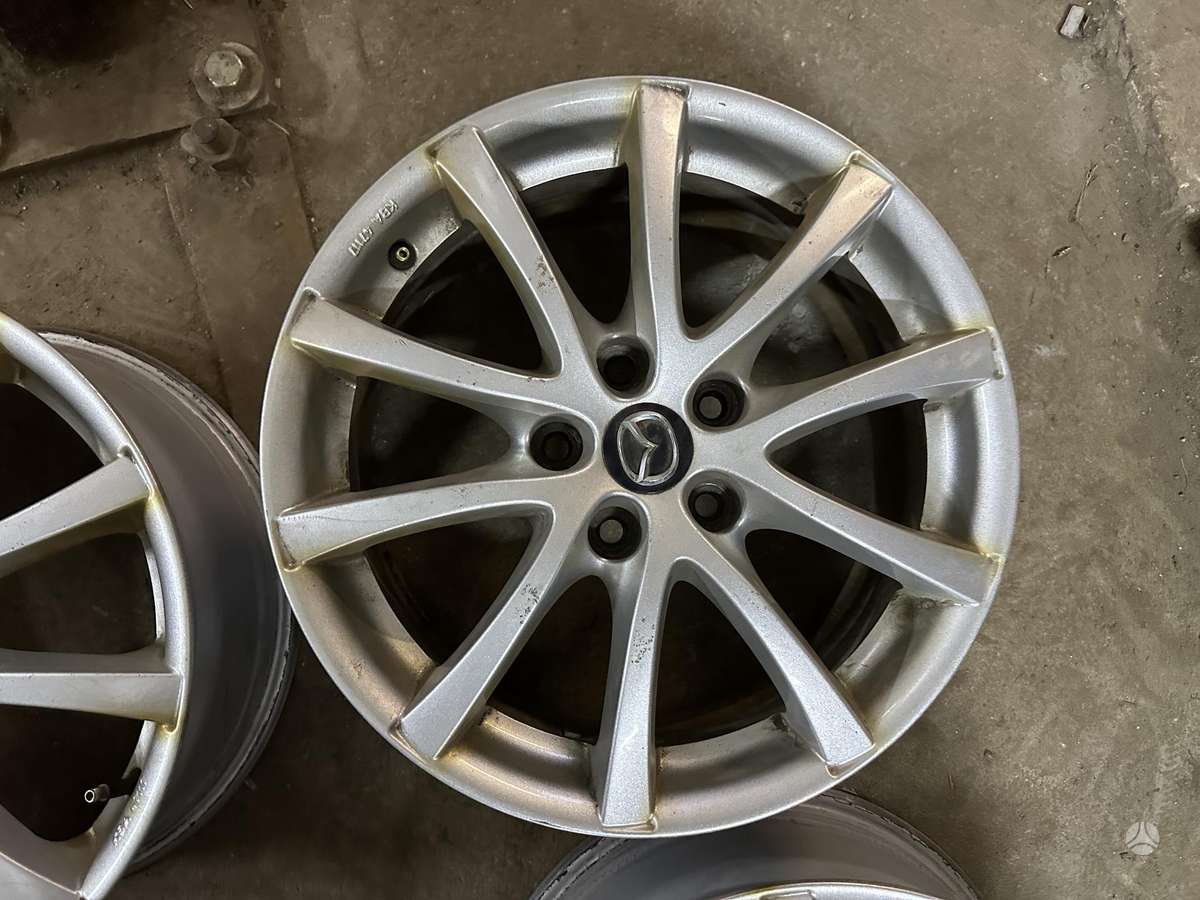Mazda, vieglmetāla, R17