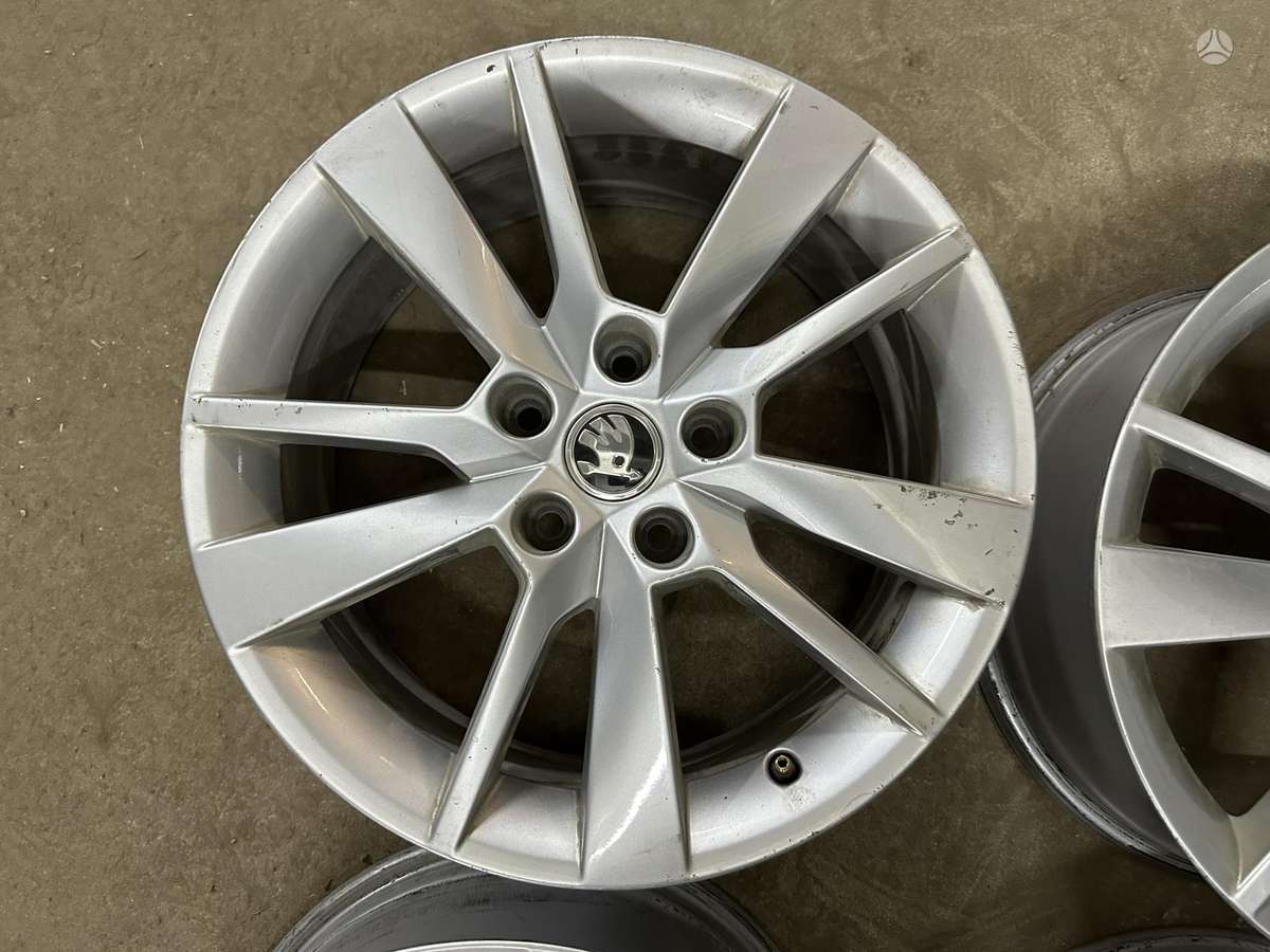Skoda, lengvojo lydinio, R17