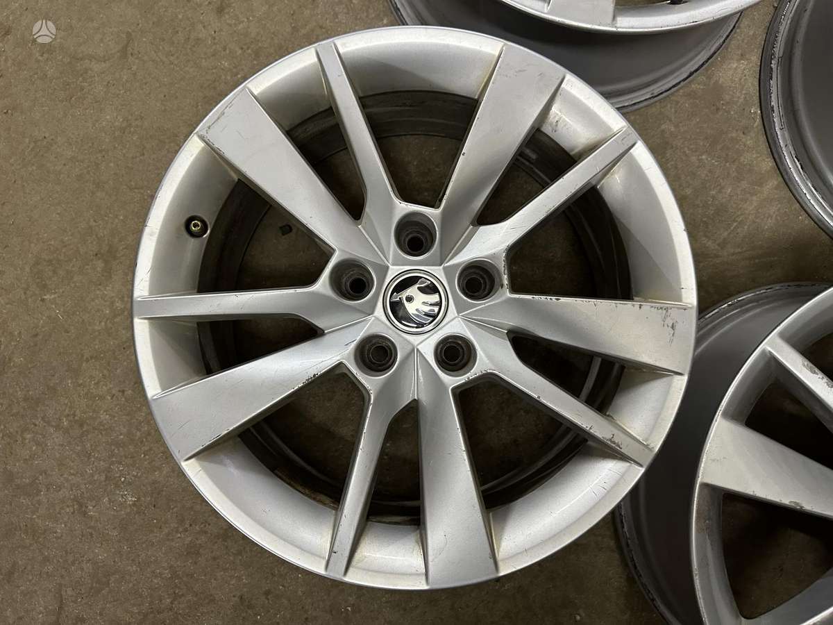 Skoda, lengvojo lydinio, R17