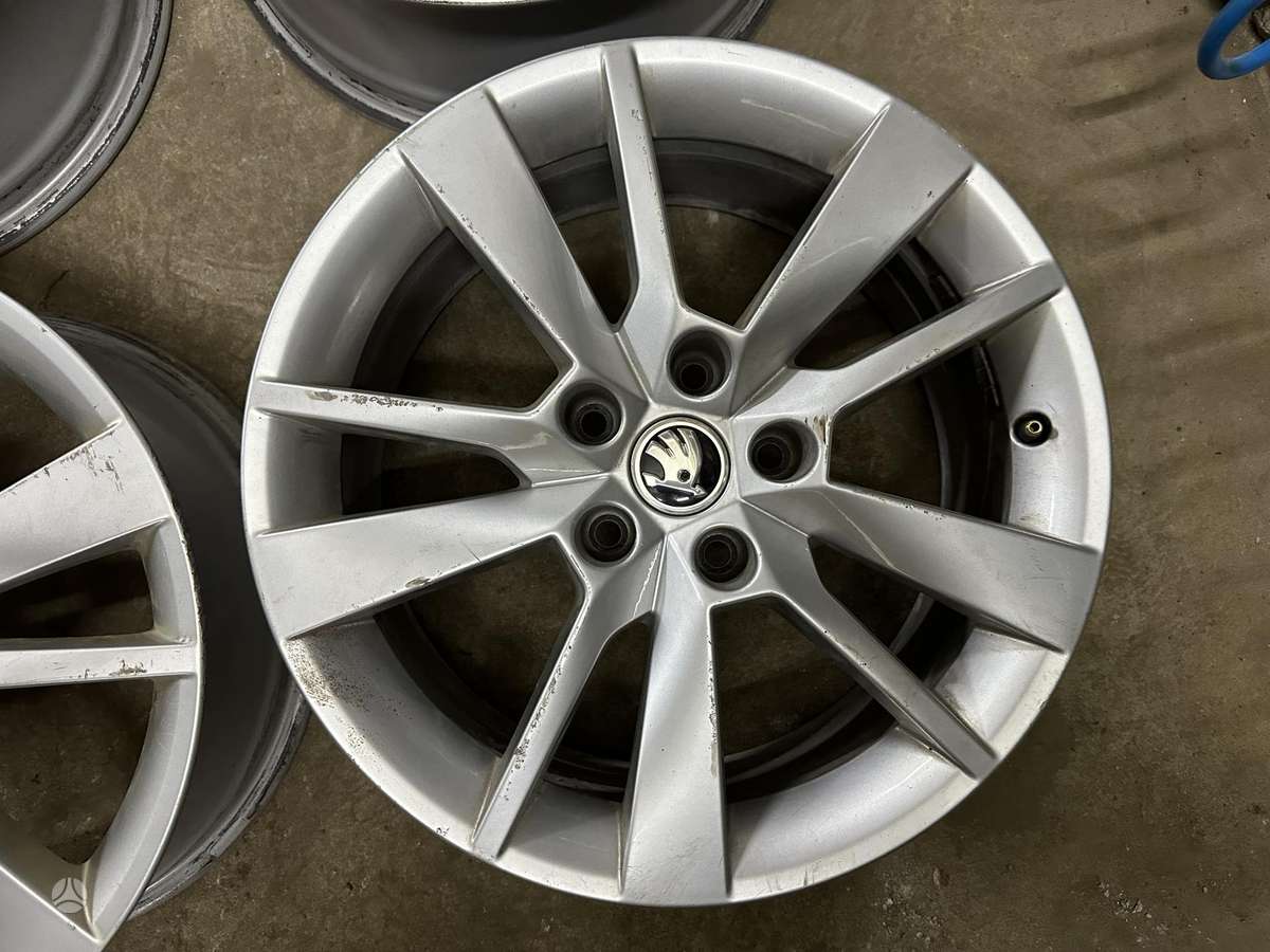 Skoda, lengvojo lydinio, R17