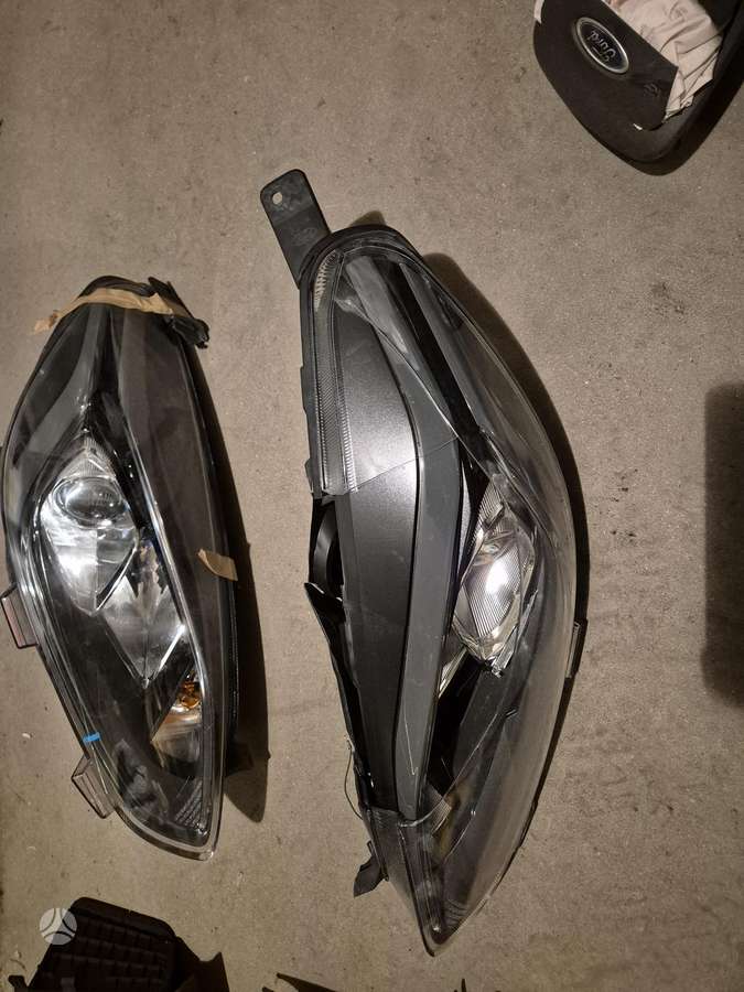 Ford Fiesta kėbulo dalys