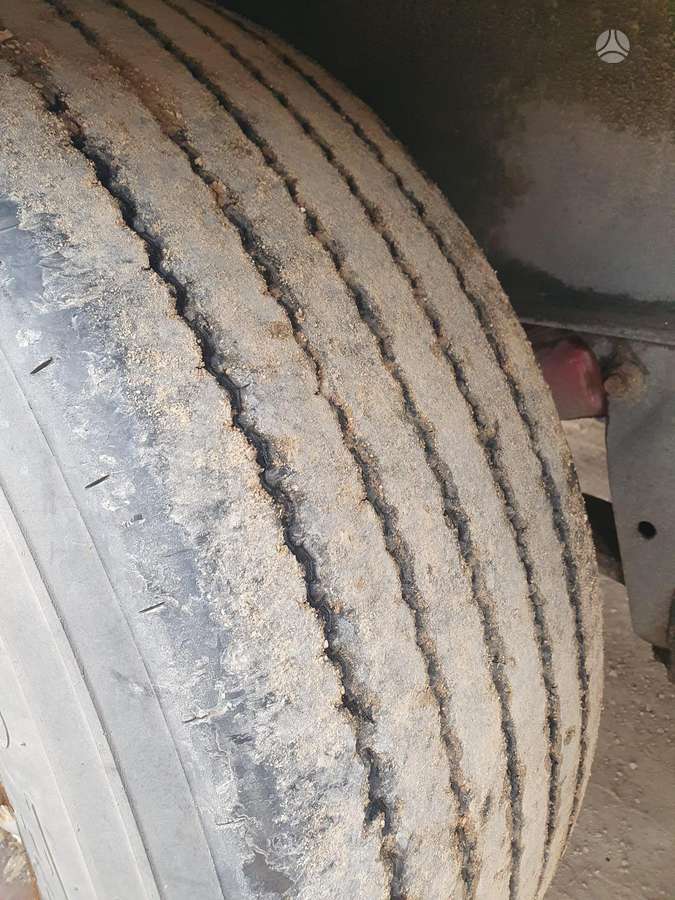 Schmitz SAF, užuolaidinės / tentinės