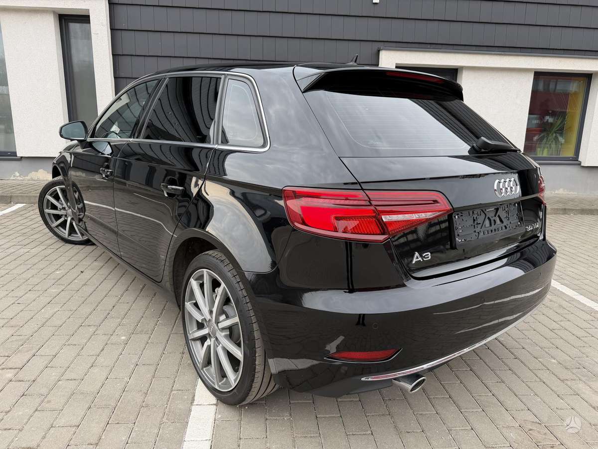 Audi A3, 1.6 l., Хэтчбек