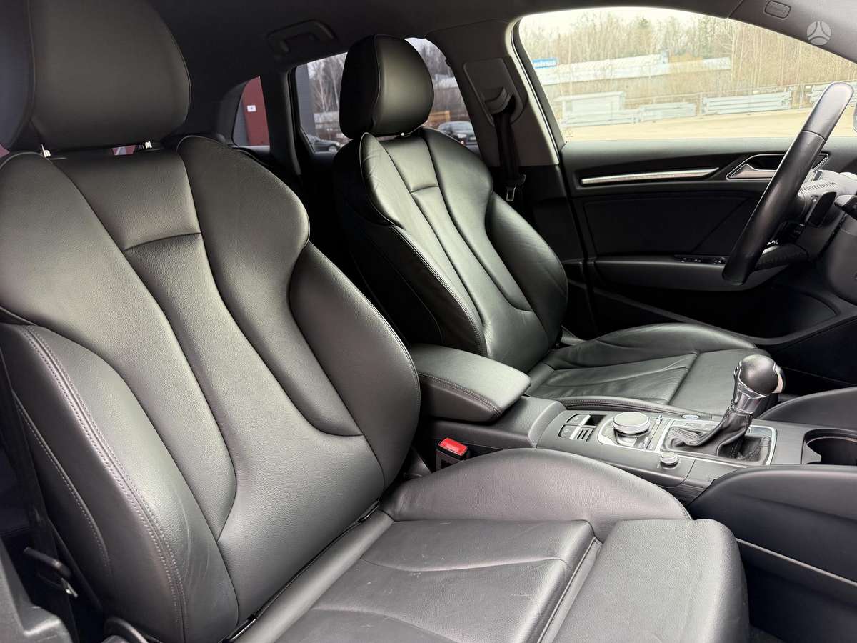 Audi A3, 1.6 l., hatchback