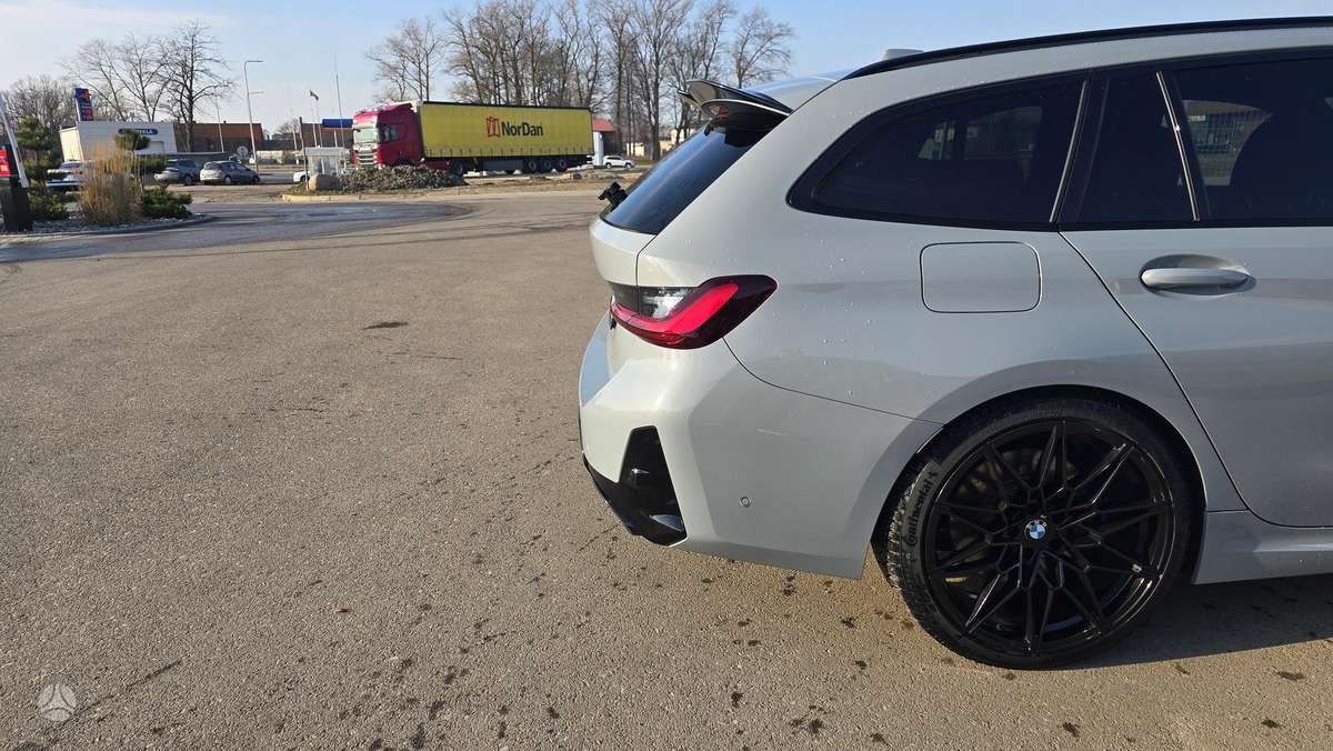 BMW 320, 2.0 l., Универсал