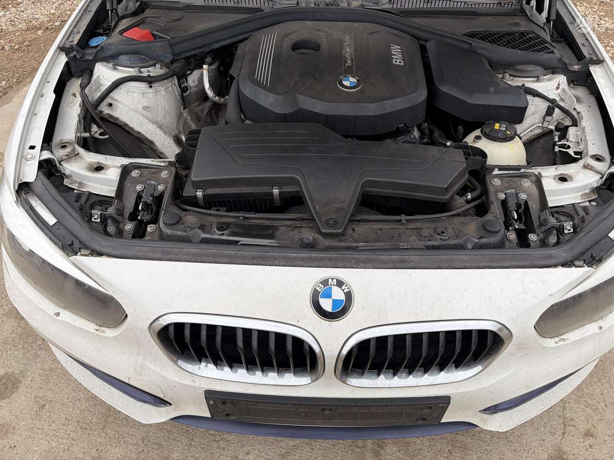 BMW 1 serija