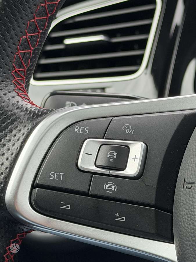 Volkswagen Golf, 2.0 l., hatchback