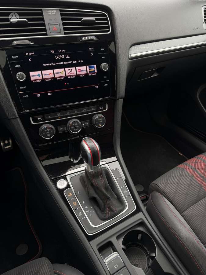 Volkswagen Golf, 2.0 l., hatchback