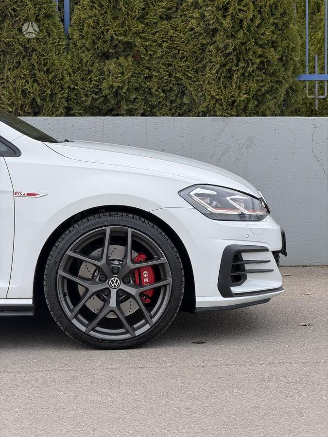 Volkswagen Golf, 2.0 l., hatchback