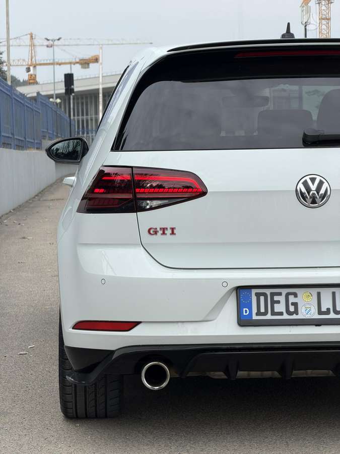 Volkswagen Golf, 2.0 l., hatchback