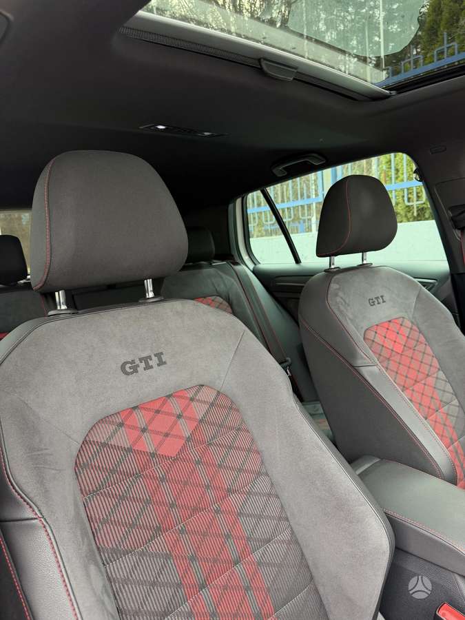 Volkswagen Golf, 2.0 l., hatchback