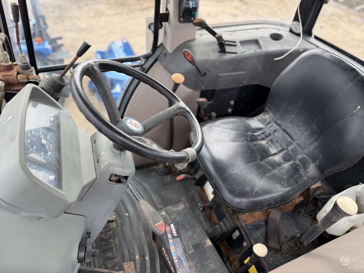 Yanmar EF-525, tractors