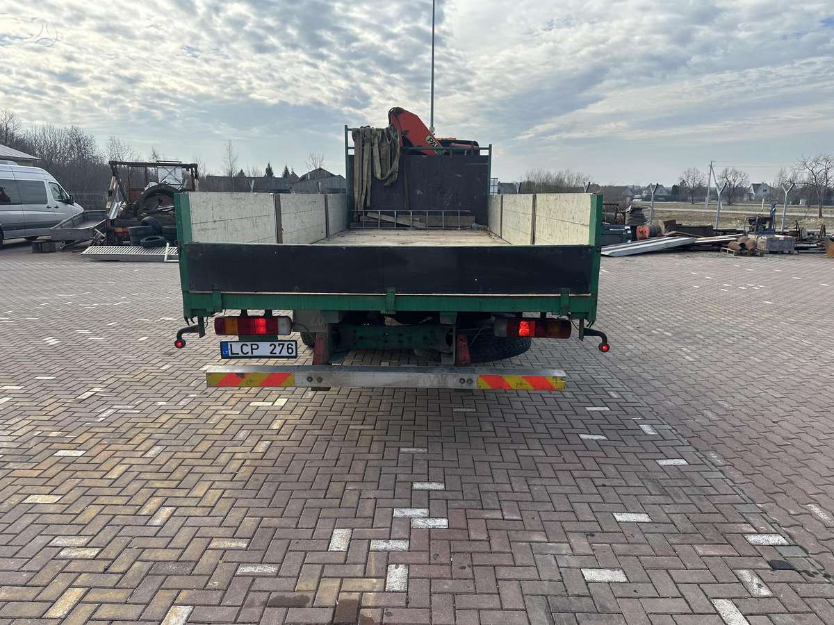 Volvo FM, platformas