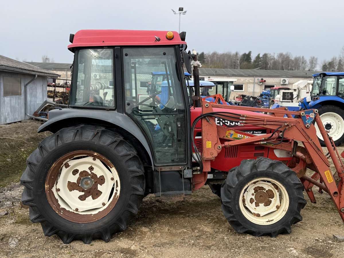 Yanmar EF-555, tractors