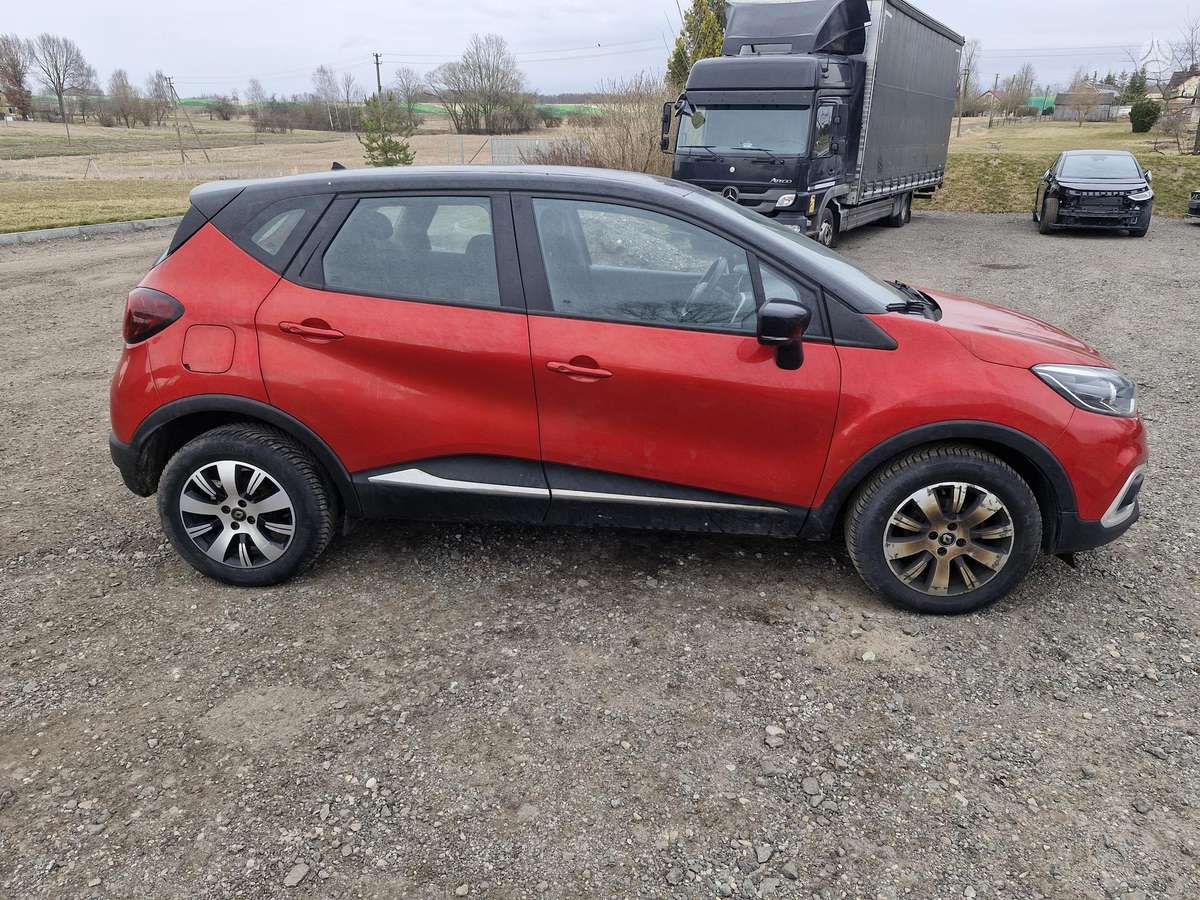 Renault Captur, 0.9 l., hatchback