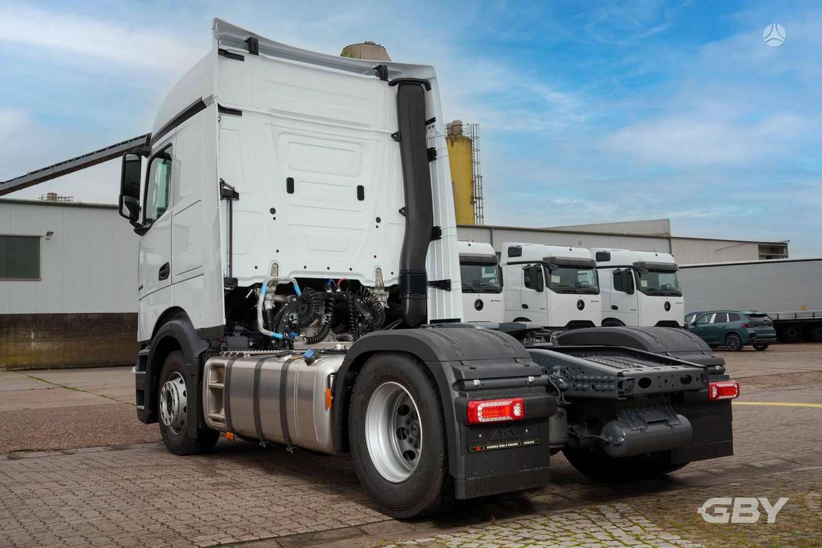 Mercedes-Benz Actros L Pro Cab 1845, double sleeper