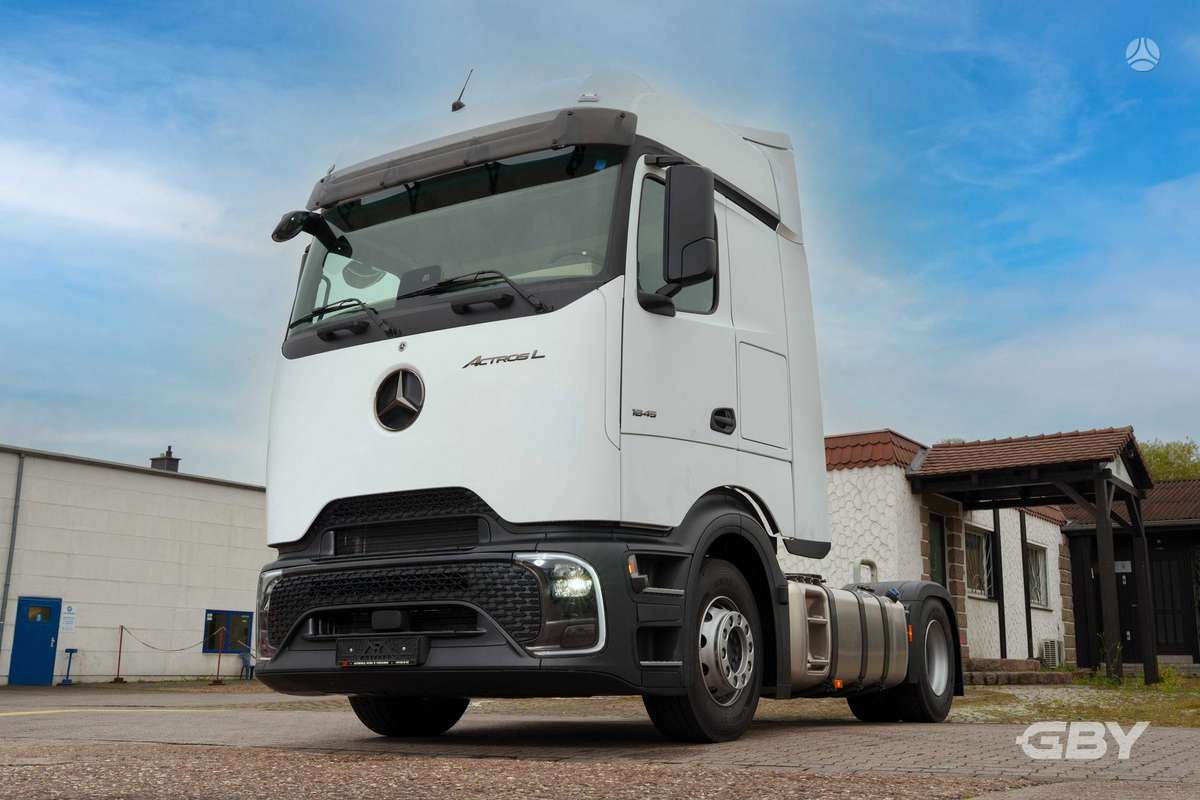 Mercedes-Benz Actros L Pro Cab 1845, double sleeper