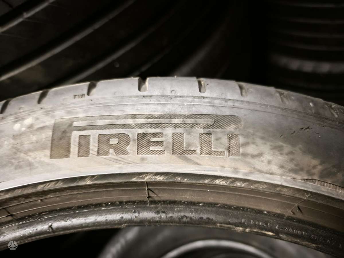 Pirelli PZERO, vasaras 255/40 R21