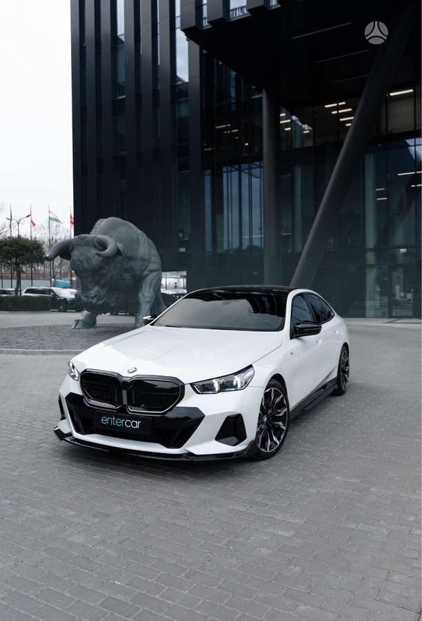 BMW 540, 3.0 l., sedanas
