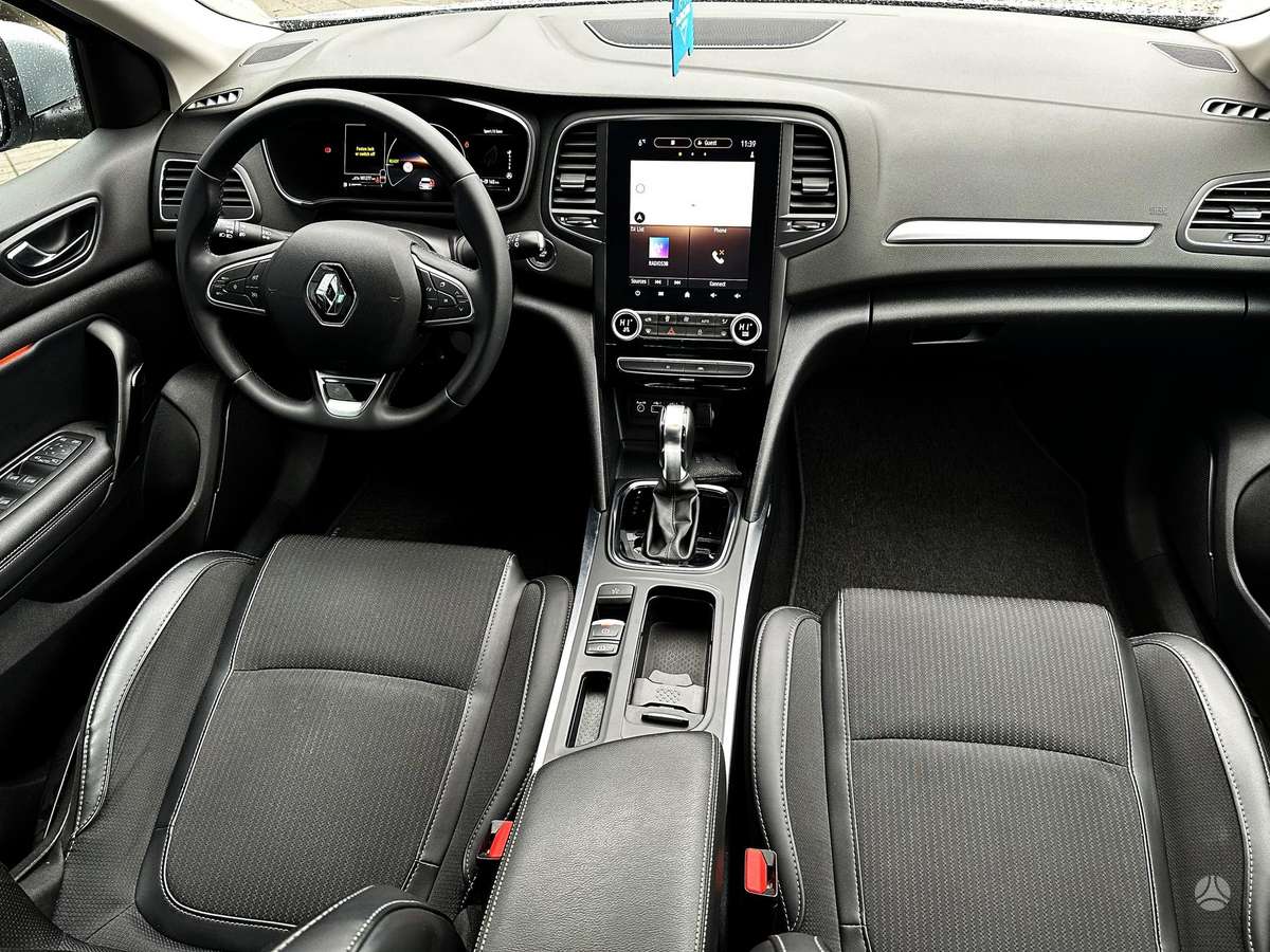 Renault Megane E-Tech, 1.6 l., Универсал