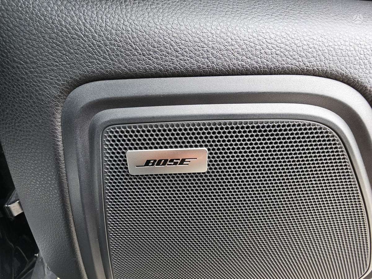 Porsche Macan, 2.0 l., off-road / crossover