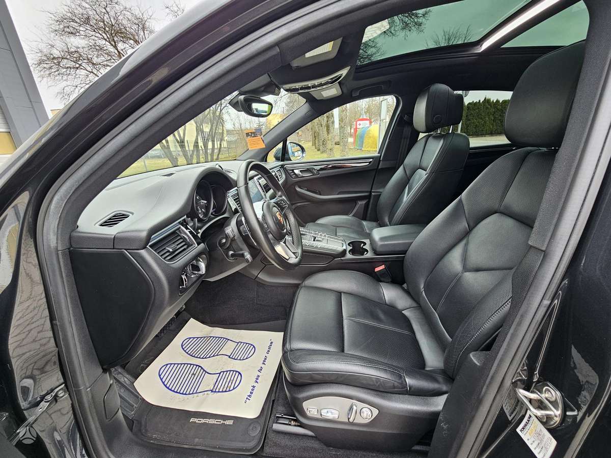 Porsche Macan, 2.0 l., off-road / crossover