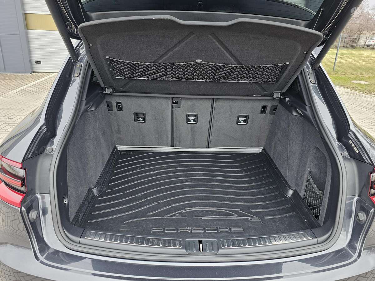 Porsche Macan, 2.0 l., Внедорожник / Кроссовер