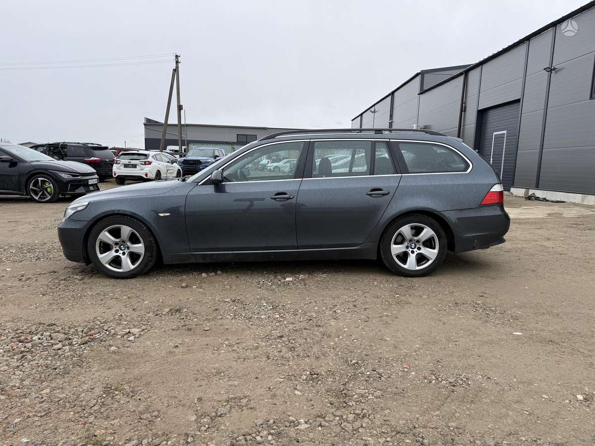 BMW 525, 3.0 l., Универсал