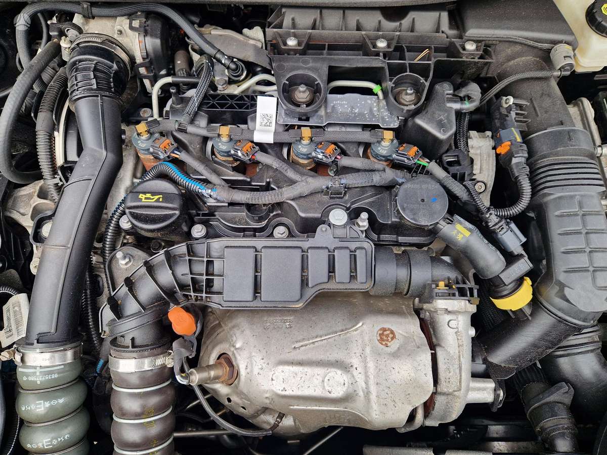 Opel Mokka B for parts