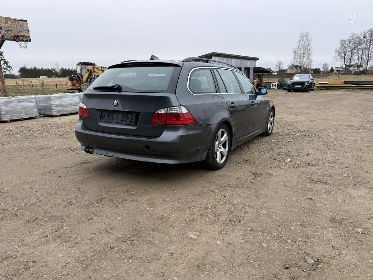 BMW 525, 3.0 l., Универсал