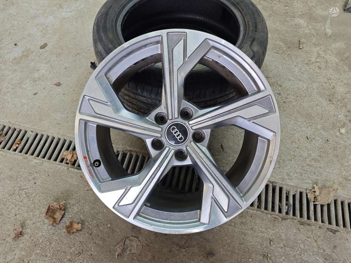 Audi A3, lengvojo lydinio, R18