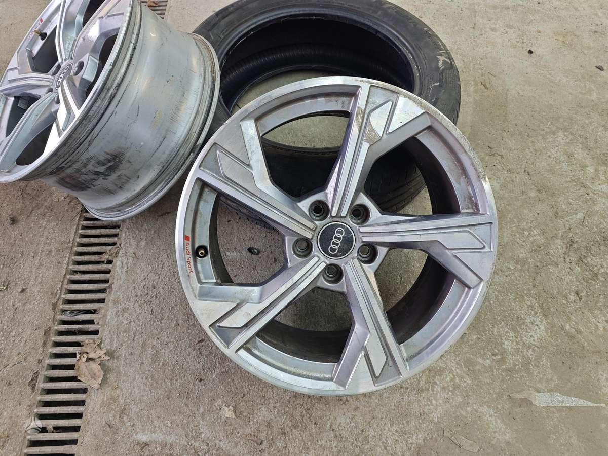 Audi A3, light alloy, R18