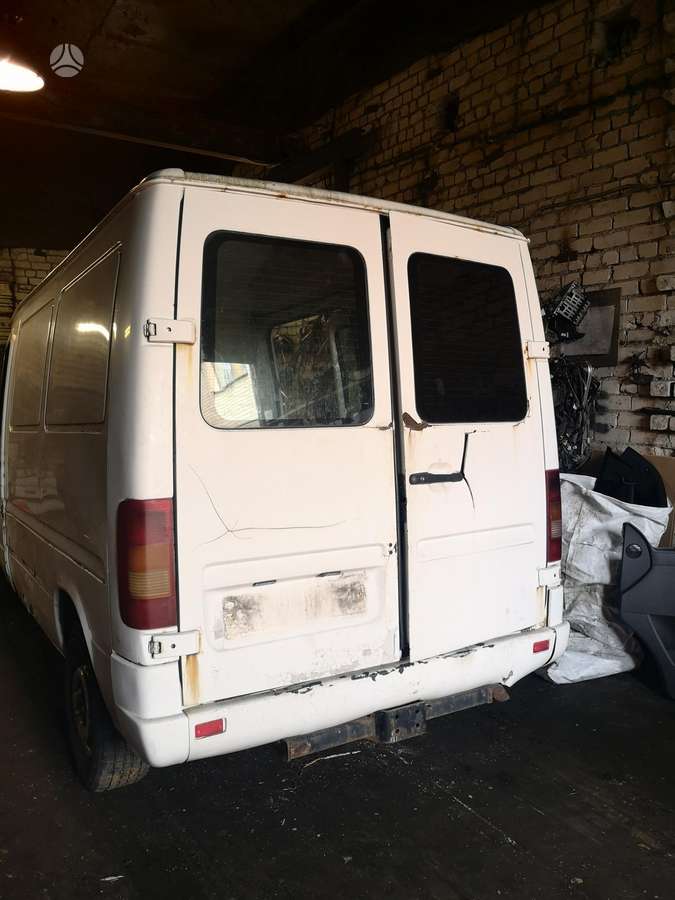 Volkswagen LT, cargo vans